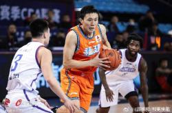 开元体育关于里程碑夜密尔沃基雄鹿豪取连胜，CBA季后赛国际比赛日刷纪录，压力陡增，更衣室氛围转暖的信息